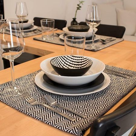 Super Stylish Apartments In Syntagma Square! Athens Luaran gambar